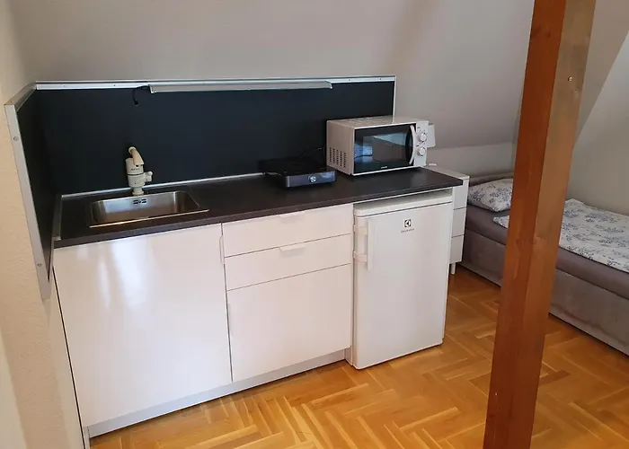 Ottilia Πανσιόν