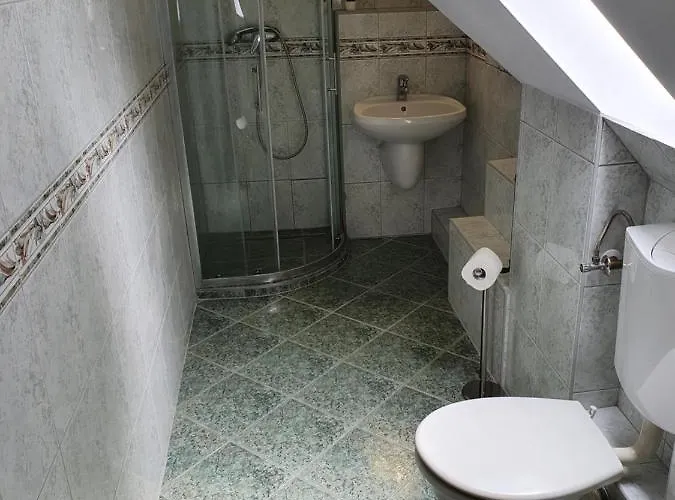 Πανσιόν Ottilia 3*