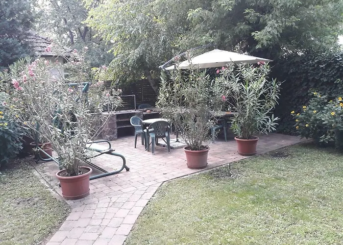 Ottilia Πανσιόν 3*